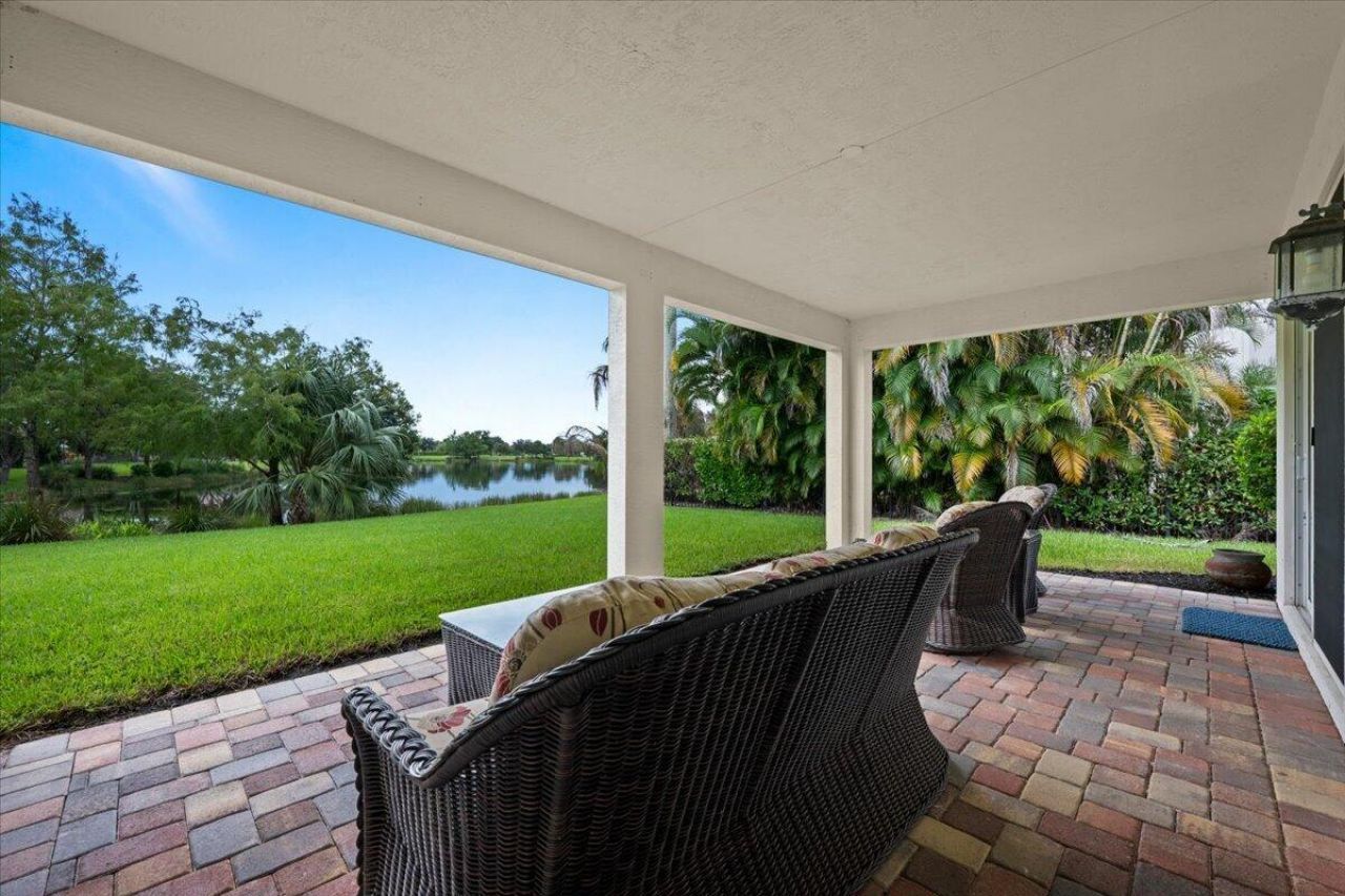 128 Umbrella Place, Jupiter, FL 33458 Photo