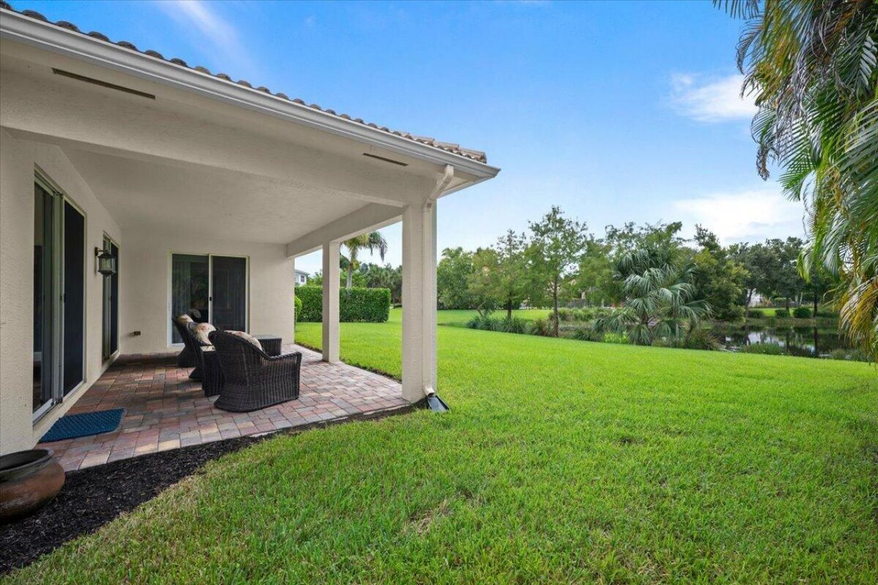 128 Umbrella Place, Jupiter, FL 33458 Photo