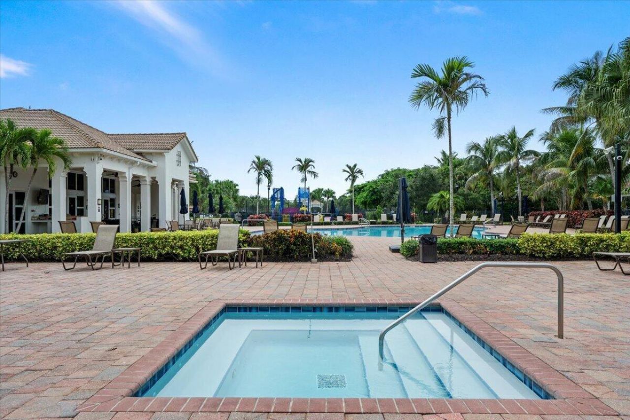 128 Umbrella Place, Jupiter, FL 33458 Photo