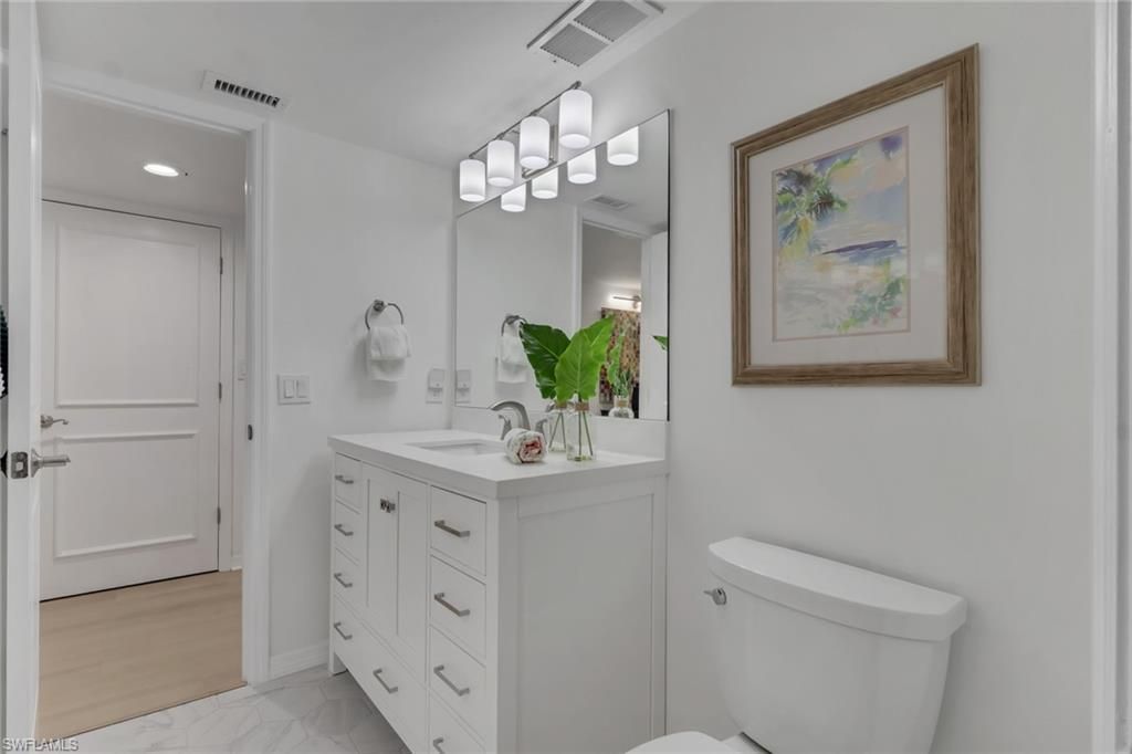 5954 Pelican Bay Blvd, Unit 212, Naples, FL 34108 Photo