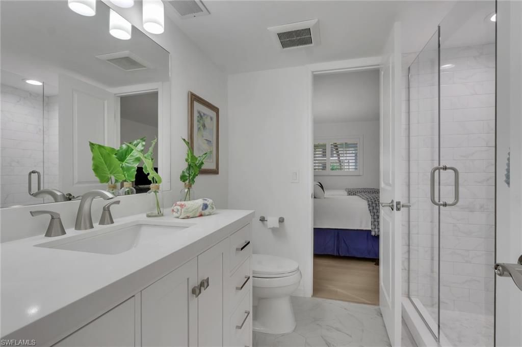 5954 Pelican Bay Blvd, Unit 212, Naples, FL 34108 Photo