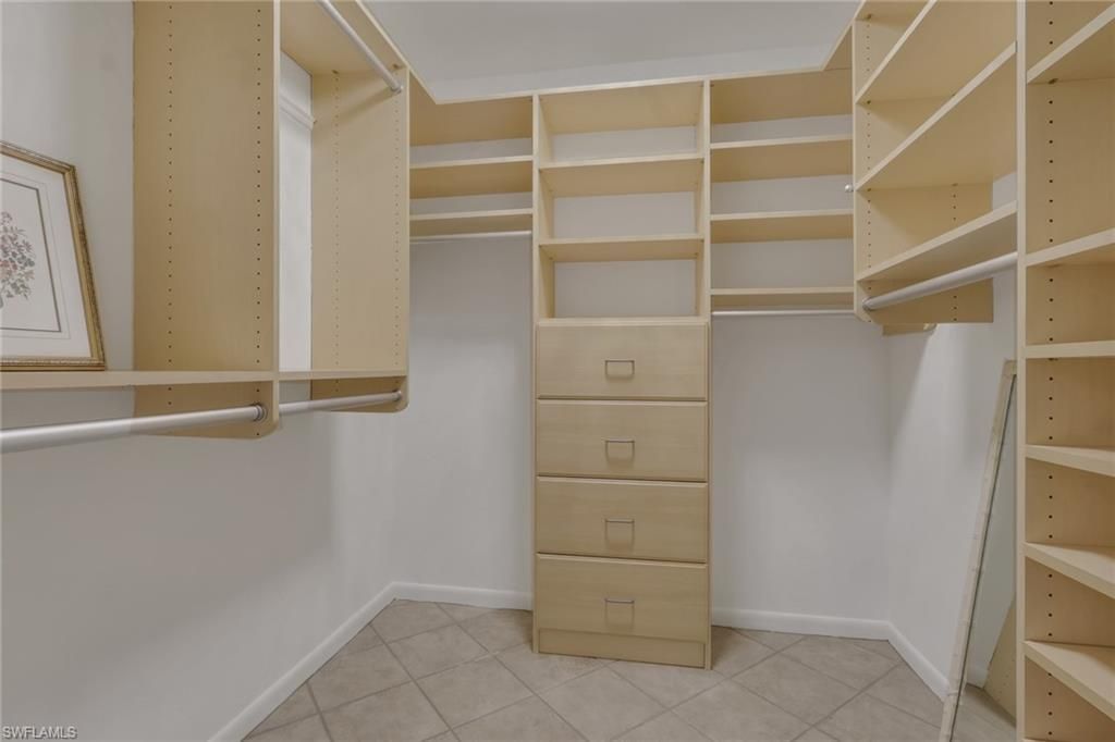 5954 Pelican Bay Blvd, Unit 212, Naples, FL 34108 Photo