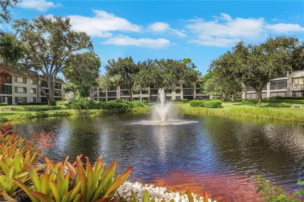 5954 Pelican Bay Blvd, Unit 212, Naples, FL 34108 Photo