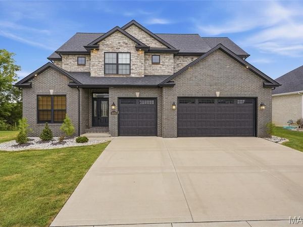1623 Oglesby Drive , Edwardsville, IL 62025
