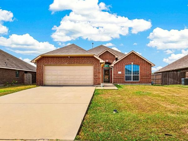 1909 Meadowlark Lane , Royse City, TX 75189