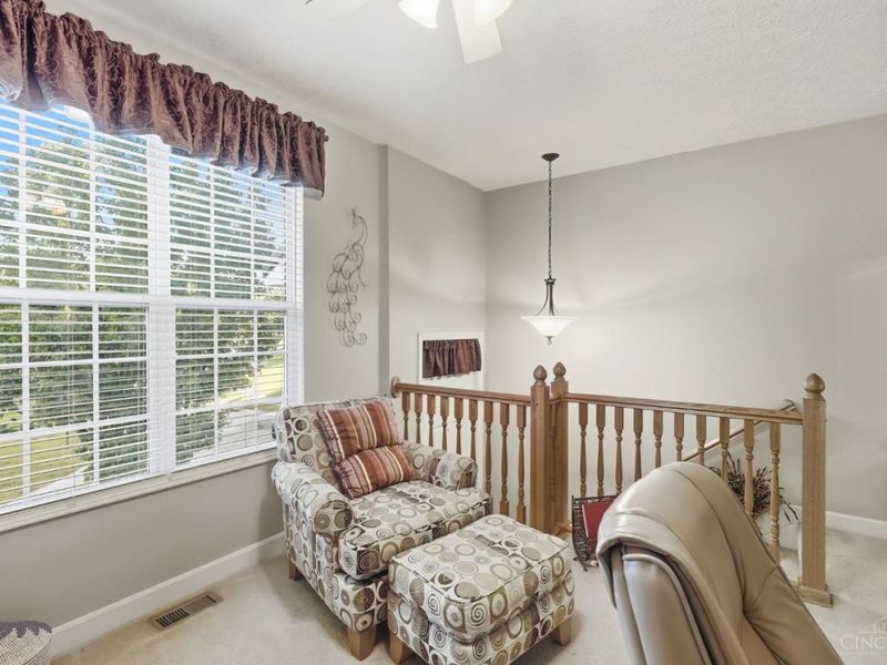 2418 Bluffcrest Lane, Cincinnati, OH 45238 Photo 5