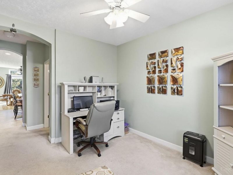 2418 Bluffcrest Lane, Cincinnati, OH 45238 Photo 7