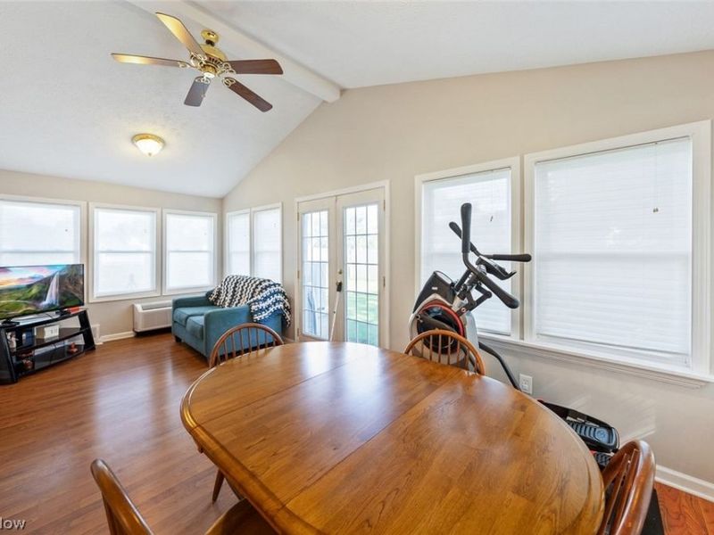 111 Edgefield Drive, Elyria, OH 44035 Photo 7
