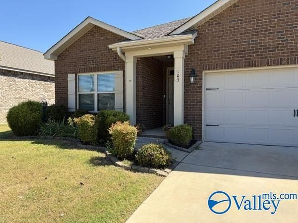 107 Fourstar Lane NW, Madison, AL 35757