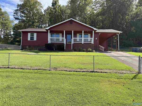 180 Emi Gil Drive, Oxford, AL 36203