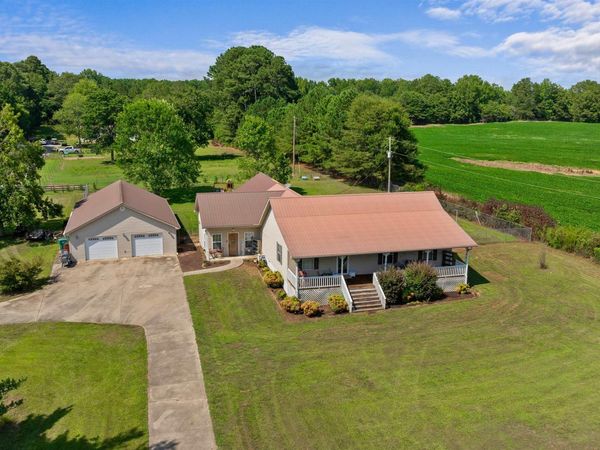 2095 Lookout Street, Sand Rock, AL 35983