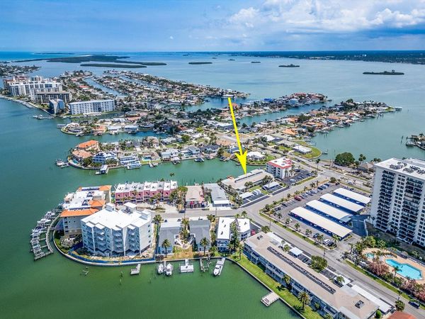 270 SKIFF POINT , Unit B3, CLEARWATER, FL 33767