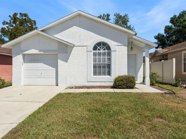 196 BURNSED PLACE, OVIEDO, FL 32765