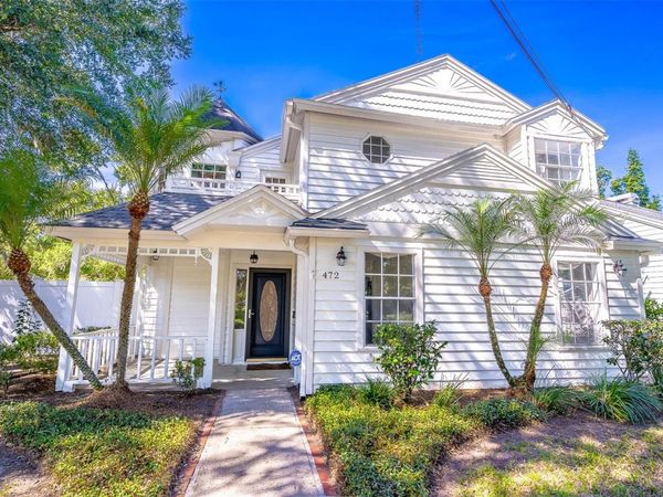 472 MAYFAIR CIRCLE , ORLANDO, FL 32803