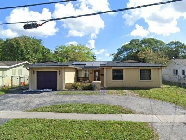 2420 NW 42nd Ave , Lauderhill, FL 33313