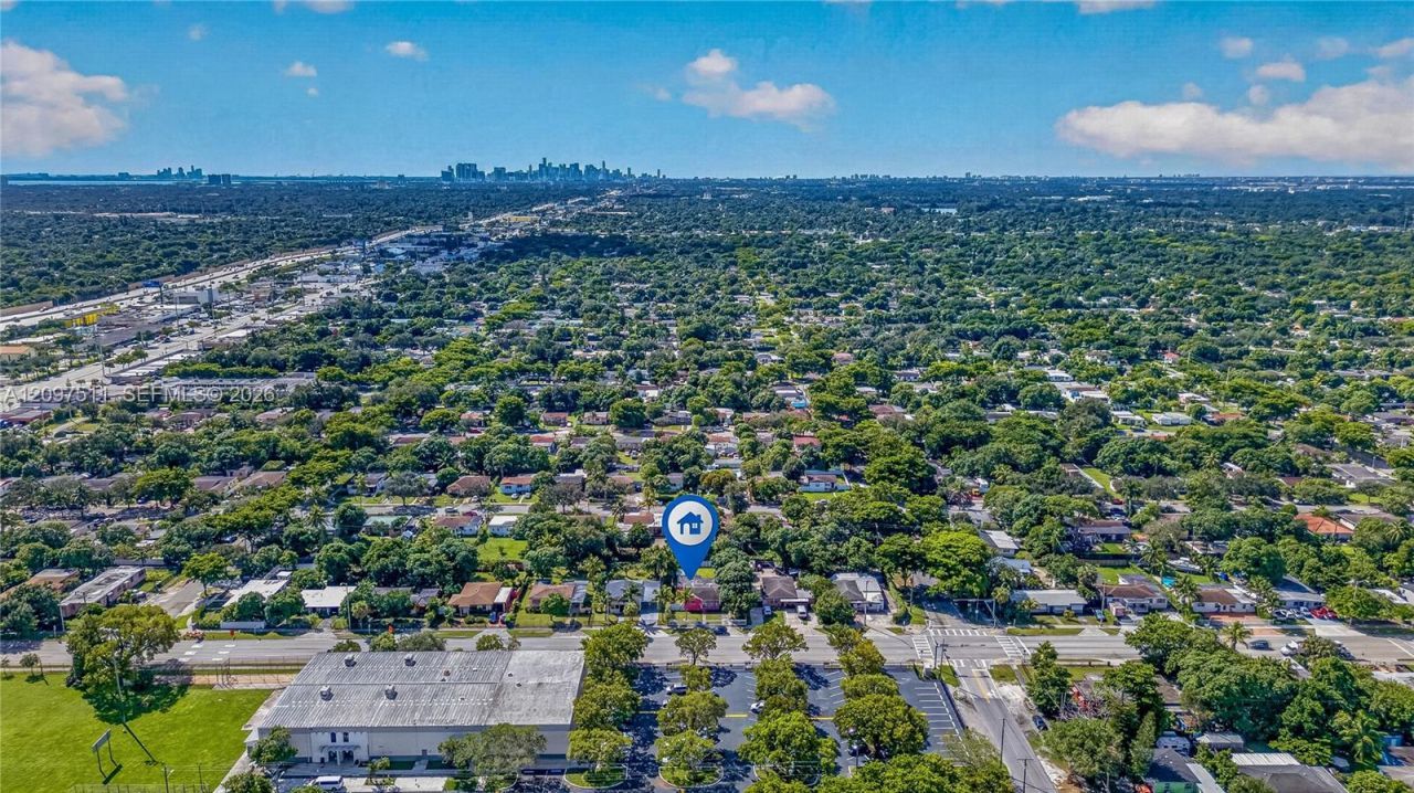 940 NW 135th St, North Miami, FL 33168 Photo