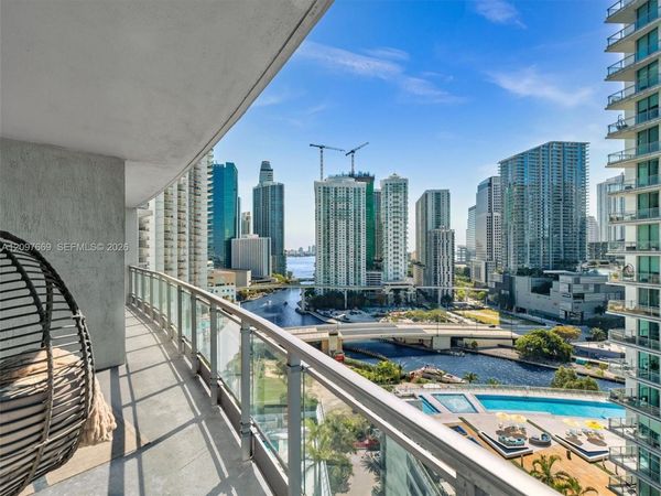 90 SW 3rd St , Unit 2013, Miami, FL 33130