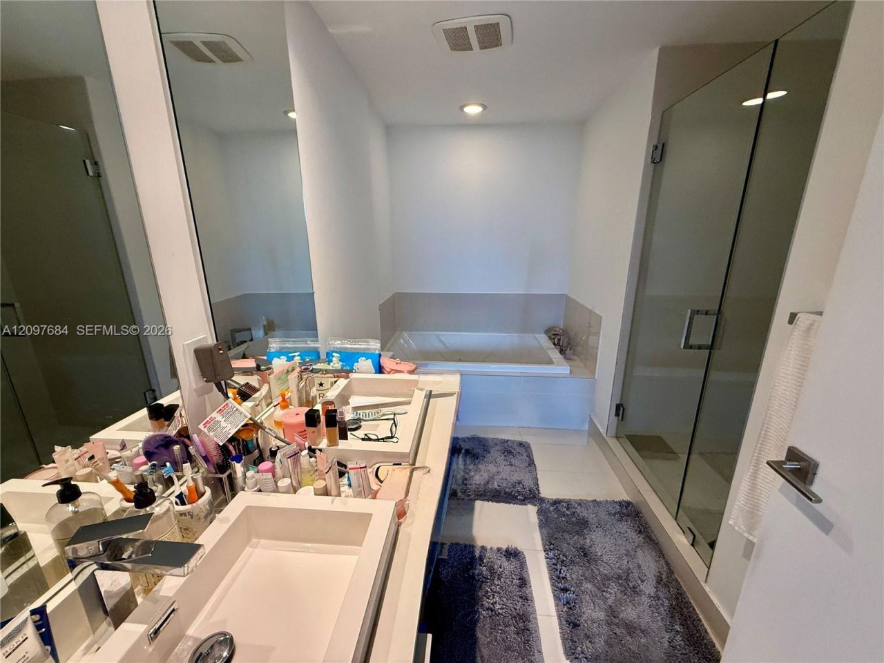 45 SW 9th St, Unit 2308, Miami, FL 33130 Photo