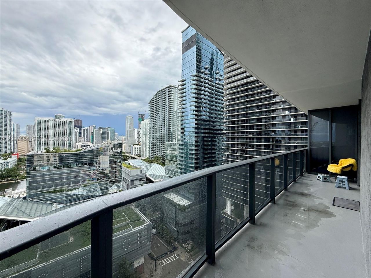 45 SW 9th St, Unit 2308, Miami, FL 33130 Photo