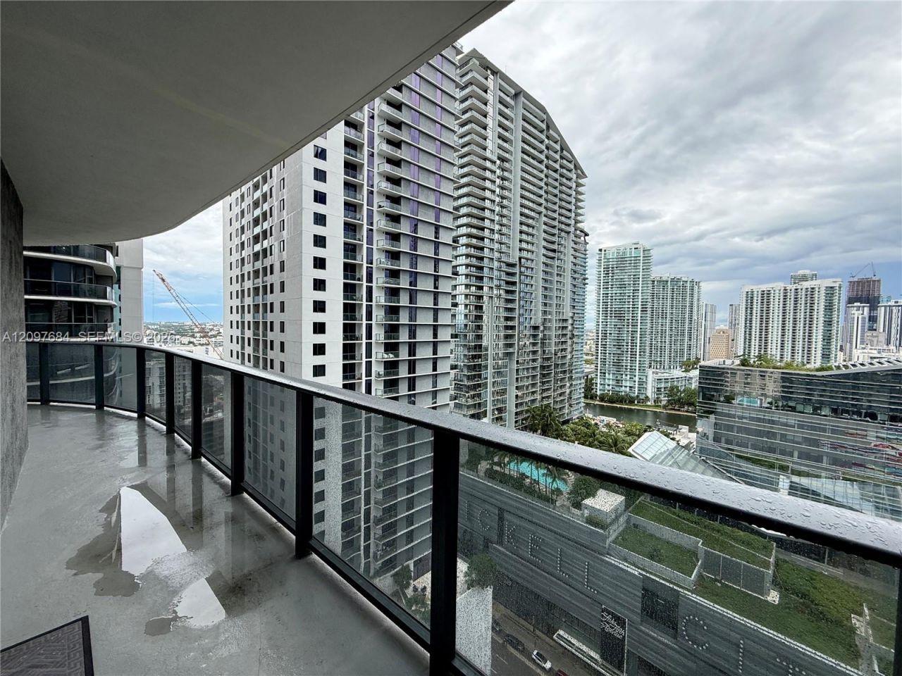 45 SW 9th St, Unit 2308, Miami, FL 33130 Photo