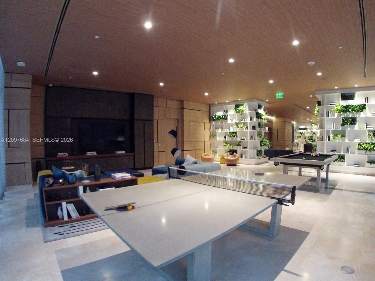 45 SW 9th St, Unit 2308, Miami, FL 33130 Photo