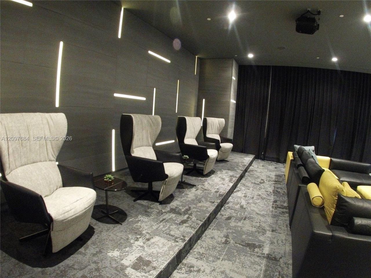 45 SW 9th St, Unit 2308, Miami, FL 33130 Photo