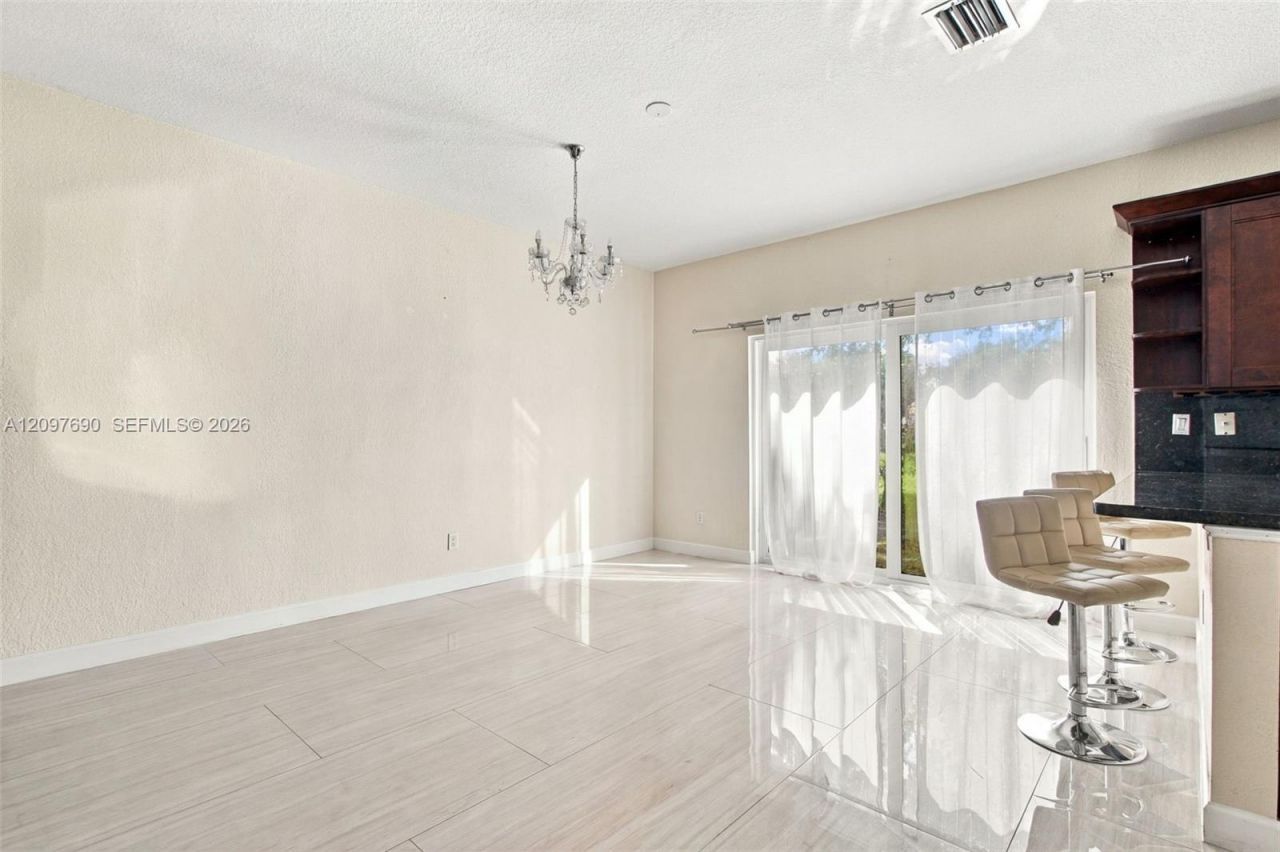 12704 SW 49th Dr , Miramar, FL 33027 Photo