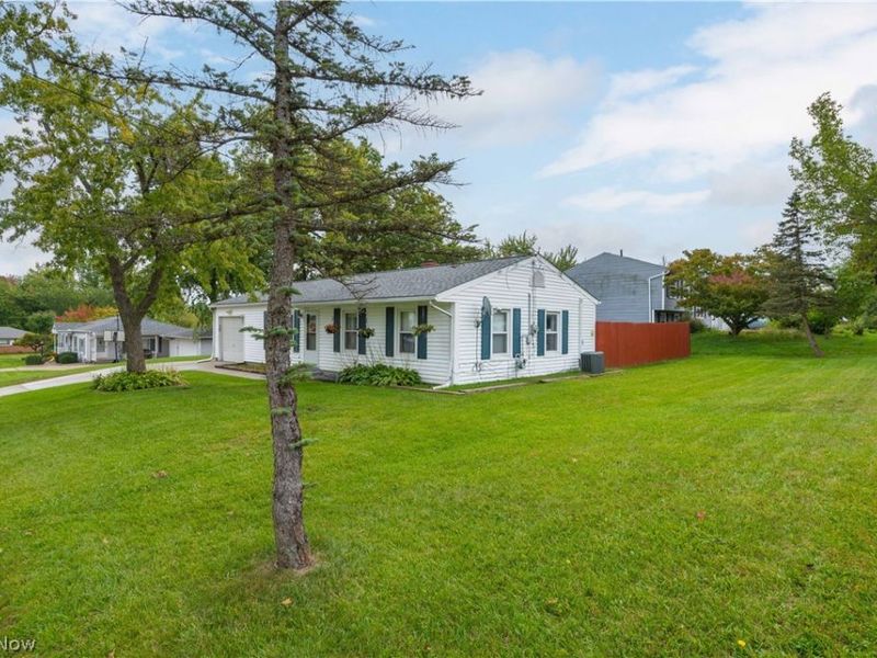2772 Serra Vista Drive, Stow, OH 44224 Photo 3