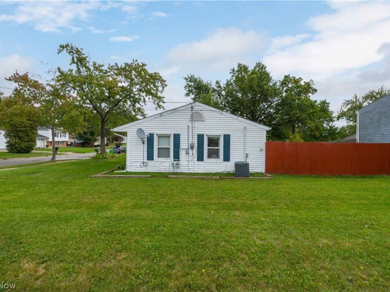 2772 Serra Vista Drive, Stow, OH 44224 Photo 33