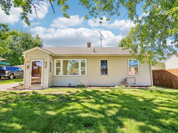 536 Locust Street , Marengo, IL 60152