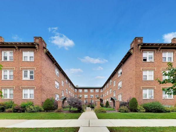 4822 W Hutchinson Street , Unit 9B, Chicago, IL 60641