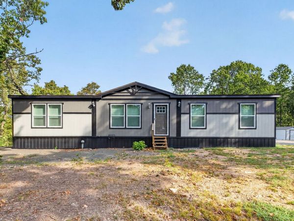 7647 E 430 Road , Strang, OK 74367