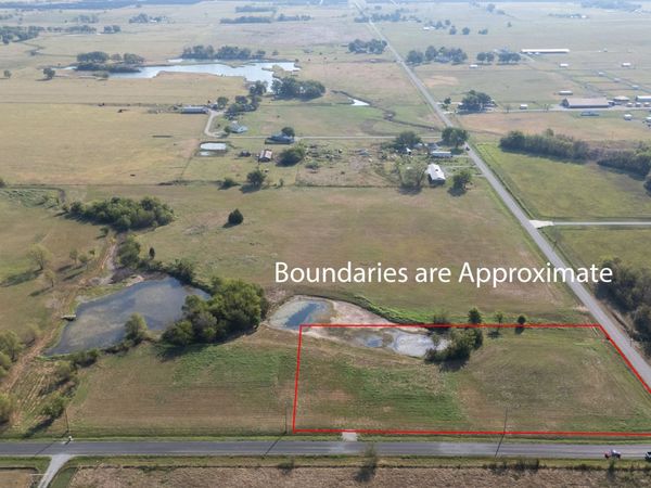 5 W 470 Road , Pryor, OK 74361