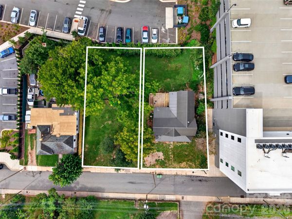 21 and 99999 Pearl Street , Asheville, NC 28801