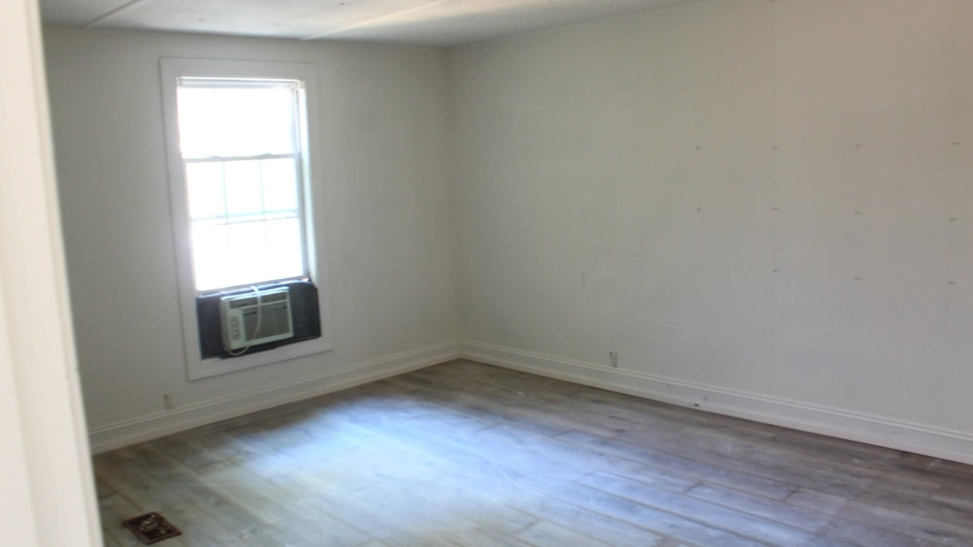 130 Folly Rd. Photo 14