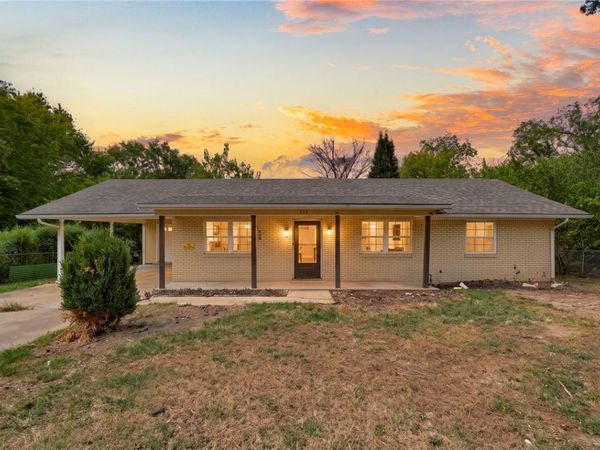 559 Venters Drive , Cave Springs, AR 72718