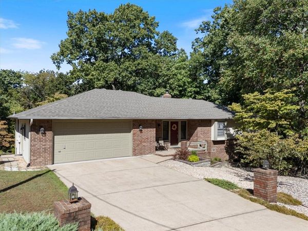 7 Cashin Lane, Bella Vista, AR 72715