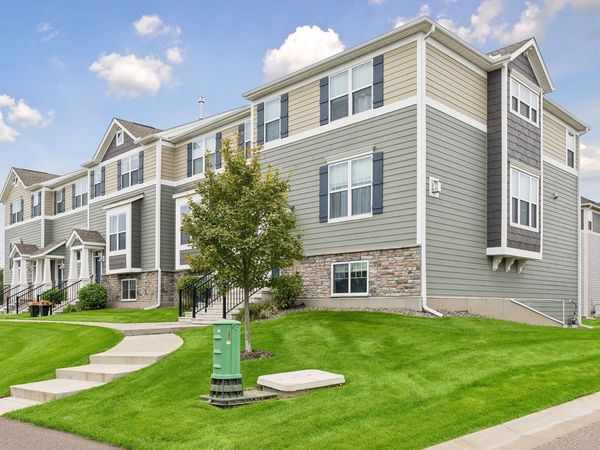 6957 W Locke Pointe Drive NE, Fridley, MN 55432