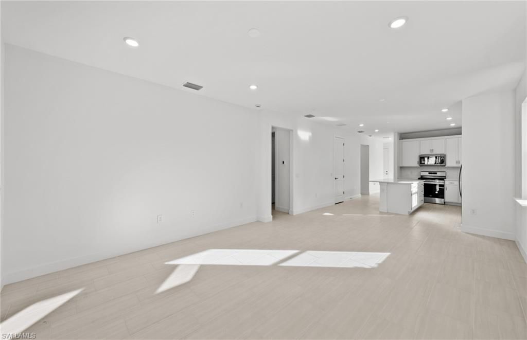2151 Freemont Way, Naples, FL 34120 Photo