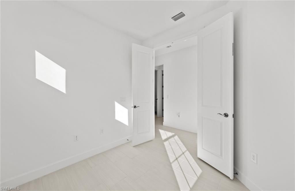 2151 Freemont Way, Naples, FL 34120 Photo