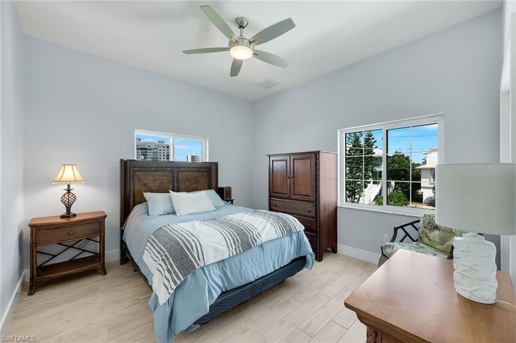 117 Sand Dollar Dr , Fort Myers Beach, FL 33931 Photo