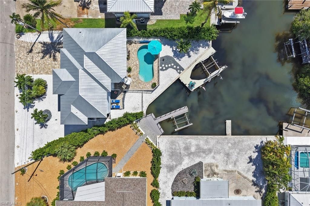 117 Sand Dollar Dr , Fort Myers Beach, FL 33931 Photo