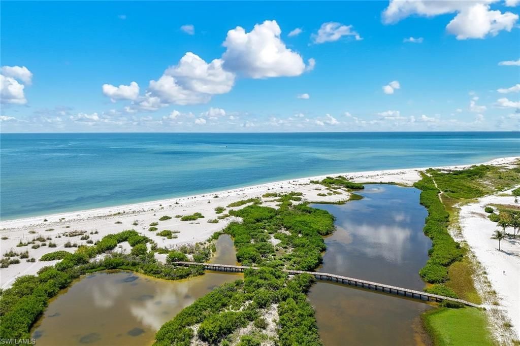 117 Sand Dollar Dr , Fort Myers Beach, FL 33931 Photo