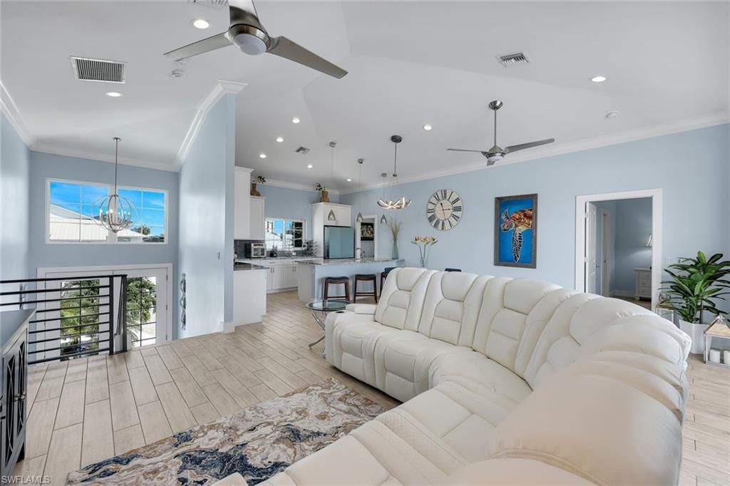 117 Sand Dollar Dr , Fort Myers Beach, FL 33931 Photo