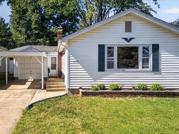1143 Folger Avenue, Kirkwood, MO 63122