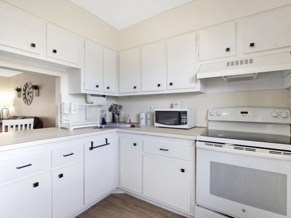 6091 NW 61ST Avenue, Unit 307, Tamarac, FL 33319