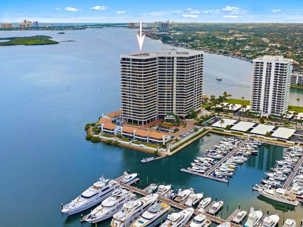 100 Lakeshore Drive, Unit 251, North Palm Beach, FL 33408