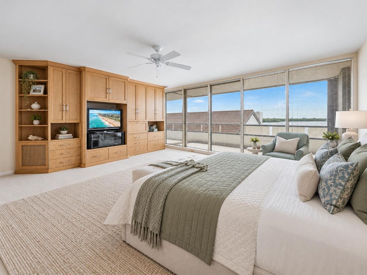 100 Lakeshore Drive, Unit 251, North Palm Beach, FL 33408 Photo