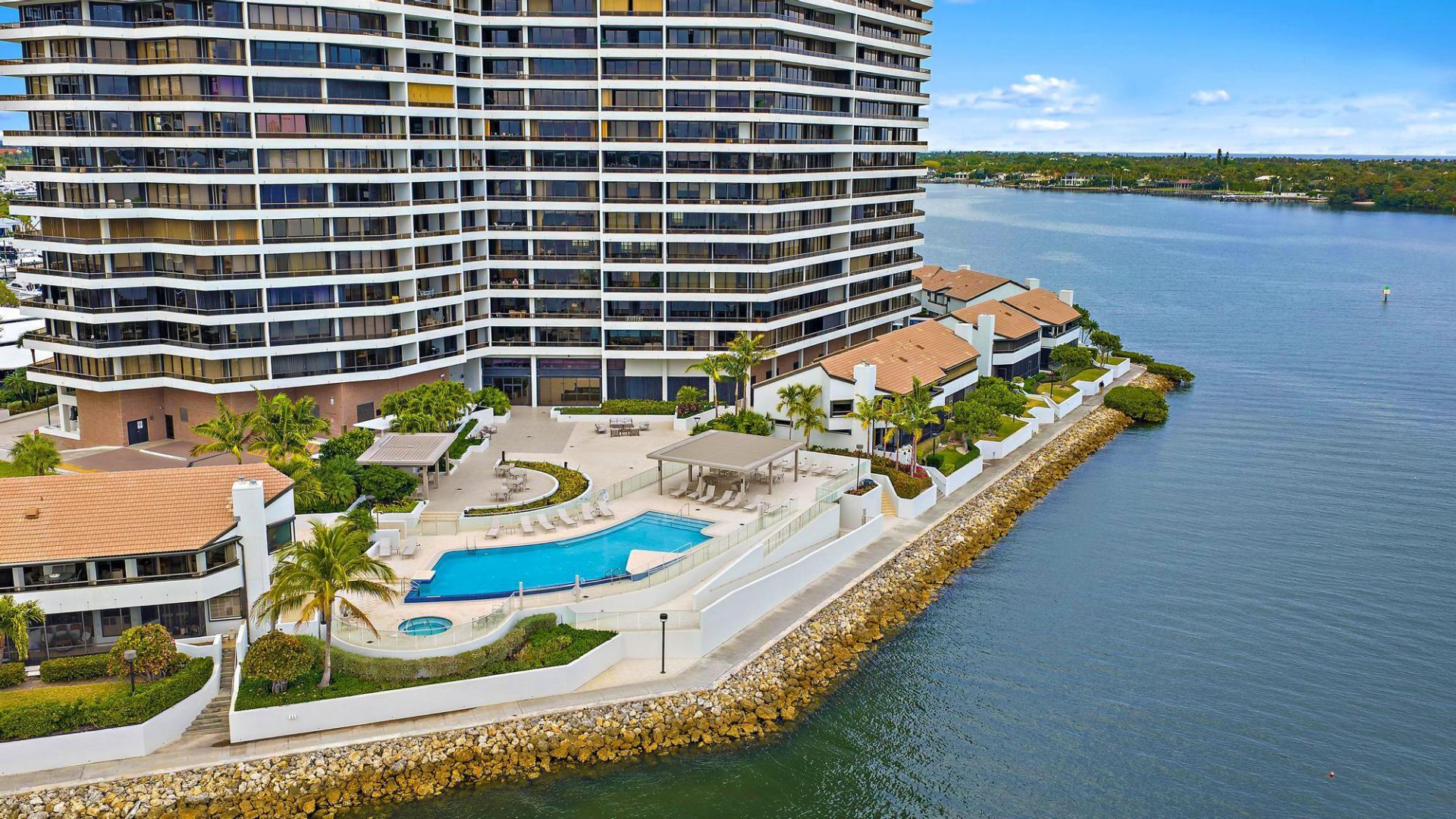 100 Lakeshore Drive, Unit 251, North Palm Beach, FL 33408 Photo