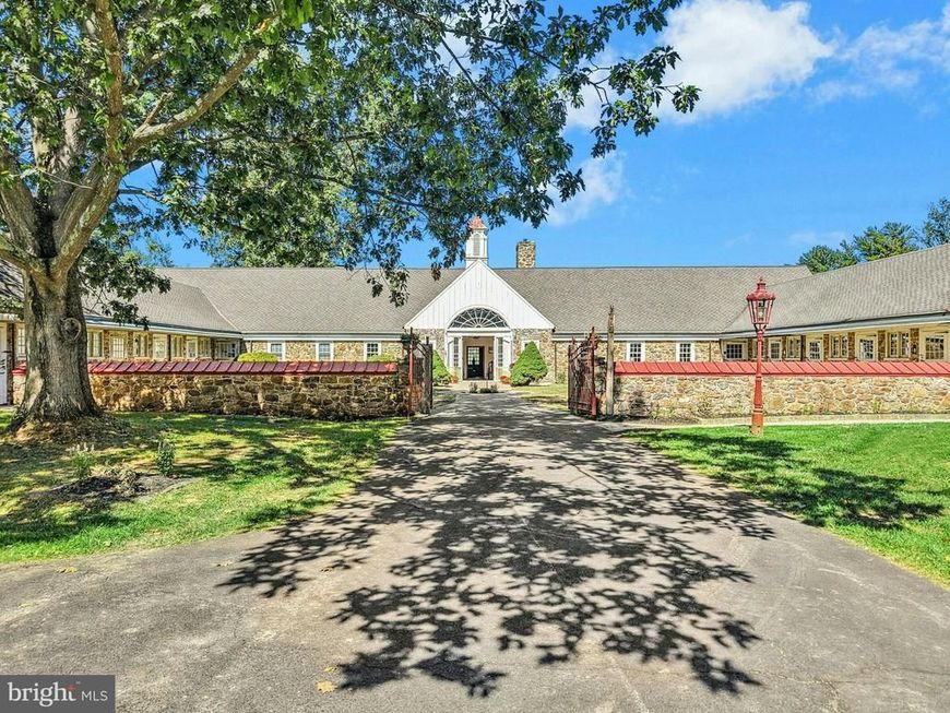 1807 Apple Tree Lane , Bethlehem, PA 18015 Main Photo